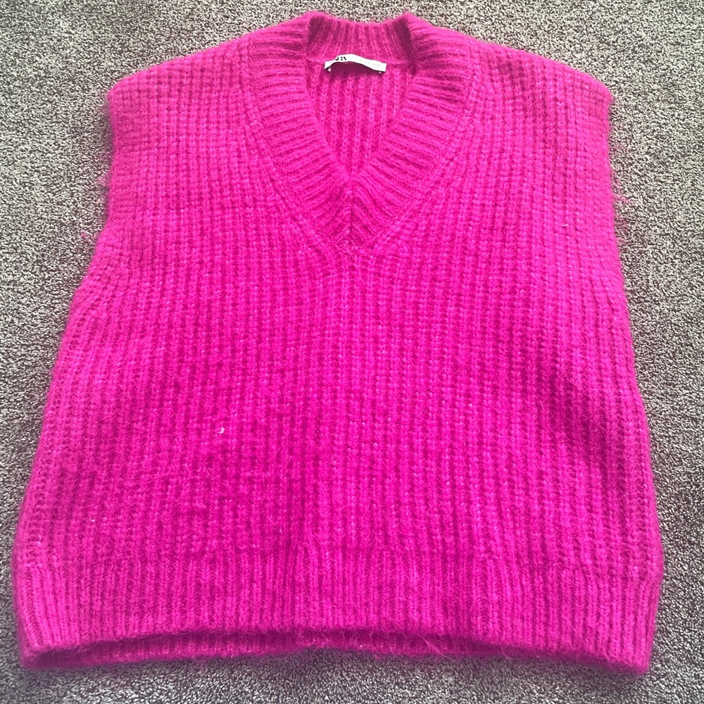 Zara Oversized Sweater Vest
